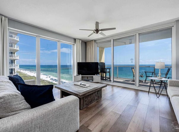 8477 Gulf Blvd, Navarre Beach, FL 32566