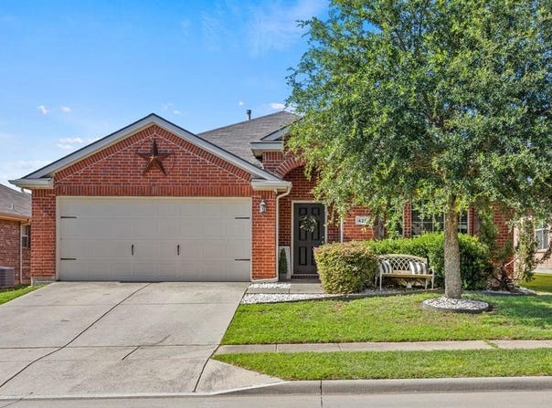 428 Hayes Street, Lavon, TX 75166