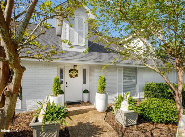 1 Epico Hollow Drive, Gulfport, MS 39507