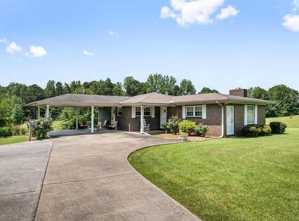 843 BRADFORD Rd, Jasper, AL 35503