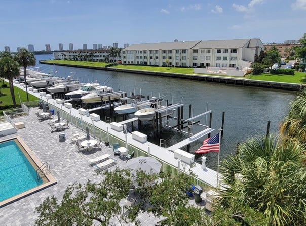 108 Paradise Harbour Boulevard, North Palm Beach, FL 33408