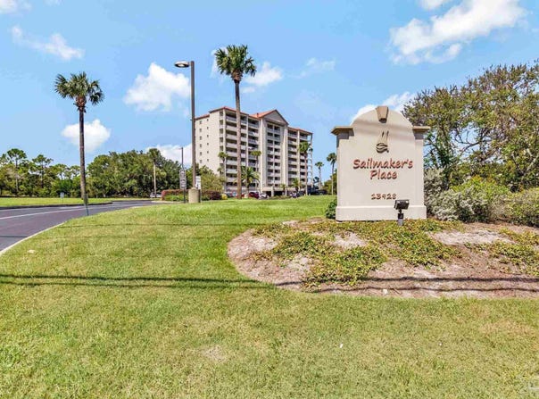 13928 River Rd, Pensacola, FL 32507