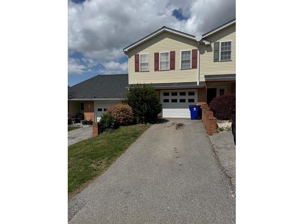 140 Justin Lane, Christiansburg, VA 24073