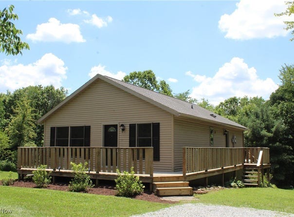 1972 Geneva Drive, Millersburg, OH 44654