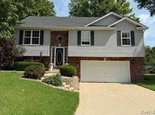 14 Shaderest Court, Glen Carbon, IL 62034