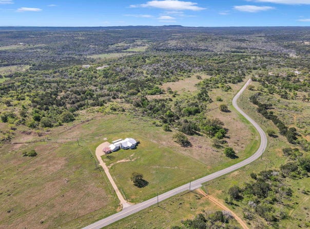 941 CR 402, Marble Falls, TX 78654