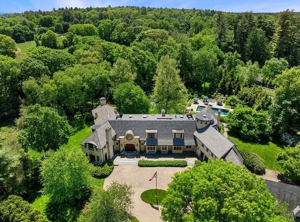 15 Claridge Drive, Weston, MA 02493