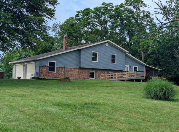 9901 Ballentine Pike, New Carlisle, OH 45344