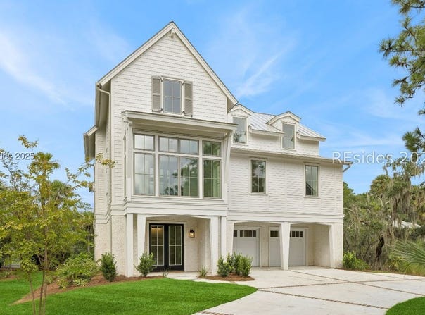 8 Silver Oak Circle, Hilton Head Island, SC 29926