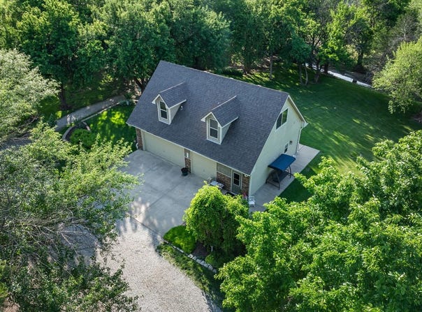17200 W 29th St. N., Colwich, KS 67030