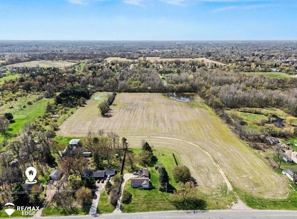 5262 E Coldwater Road, Flint, MI 48506