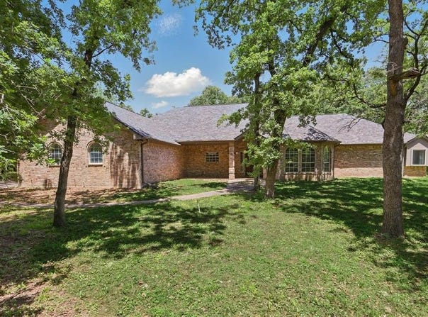 302 Forest Trail, Argyle, TX 76226