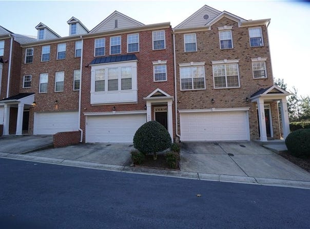 4652 Creekside Villas Way SE, Smyrna, GA 30082