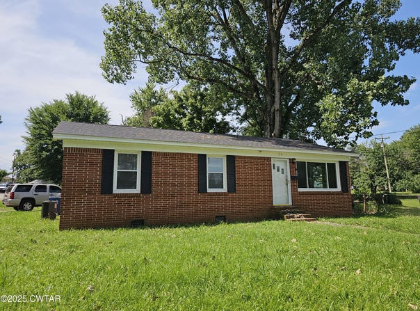 73 W Lincoln Street, Alamo, TN 38001