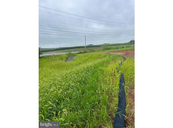 LOT #2 ELIZABETHTOWN RD, HERSHEY, PA 17033