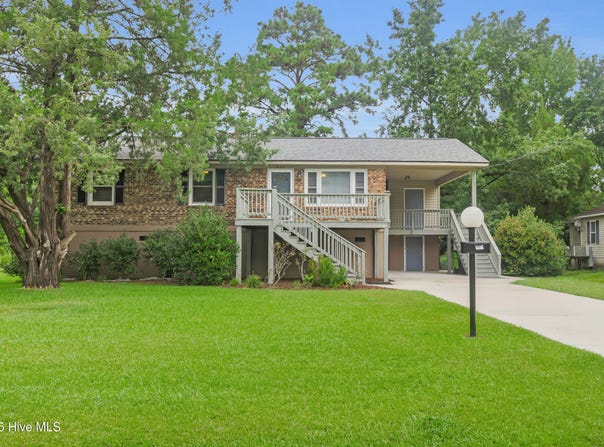1406 Devers Circle, New Bern, NC 28560