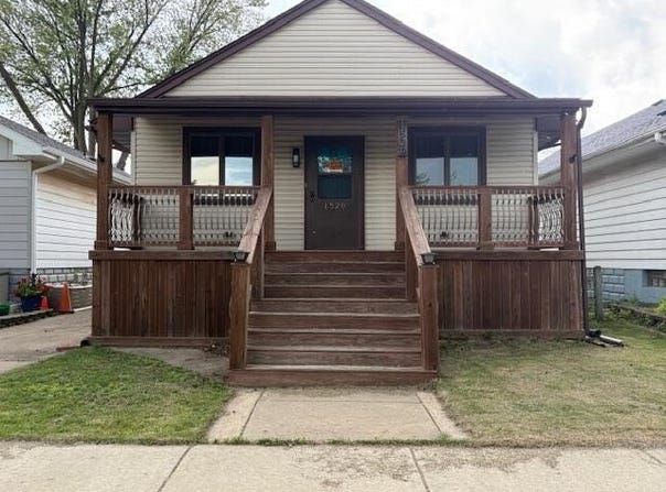1520 Atchison Avenue, Whiting, IN 46394