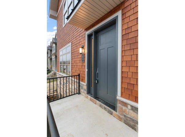 65 Sanctuary Drive, Valparaiso, IN 46385