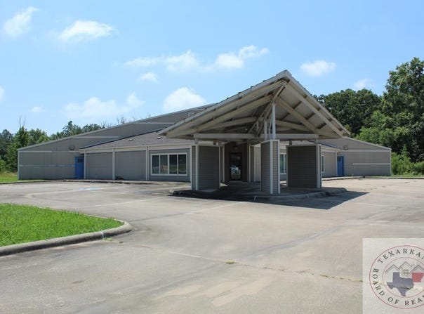 1506 E Lincoln Road, Idabel, OK 74745
