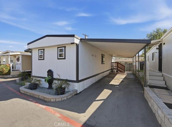 751 E Bradley Avenue, El Cajon, CA 92021