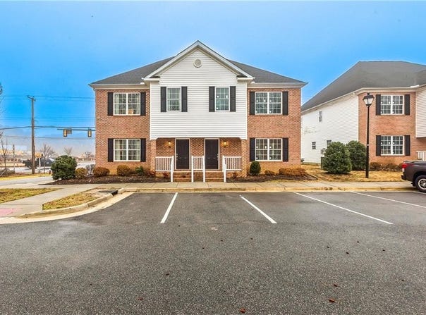 15661 Warwick Boulevard, Newport News, VA 23608