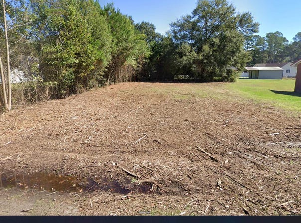 514 Hickory Ave., Johnsonville, SC 29555