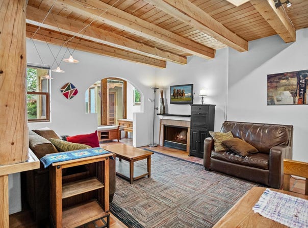 114 Las Cruces Rd Unit D, Taos, NM 87571