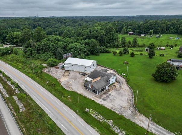 8300 N Wayport Road, Bloomington, IN 47408