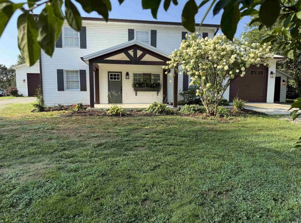 3126 st rd 64 e., Winslow, IN 47598