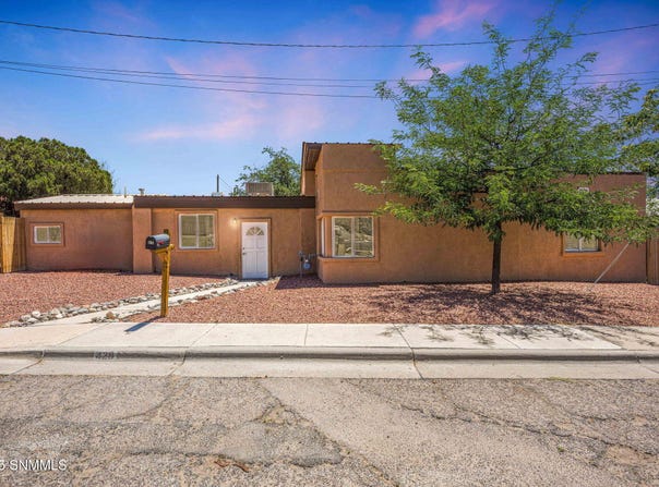 428 Fir Ave Avenue, Las Cruces, NM 88001