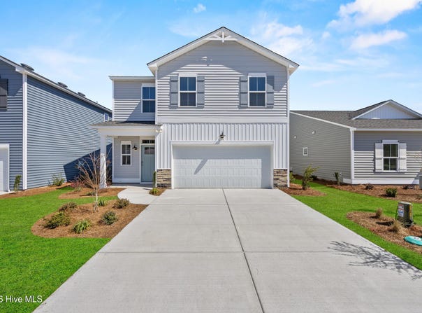 25 E Farley Drive, Hampstead, NC 28443