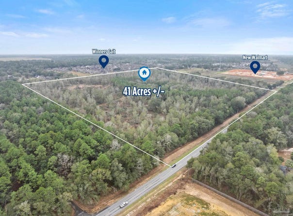 4351 Berryhill Rd, Pace, FL 32571