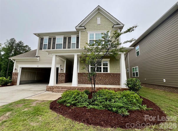 601 Deep River Way, Waxhaw, NC 28173