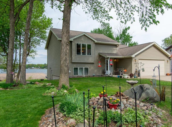 1900 White Cloud Drive E, Isle, MN 56342