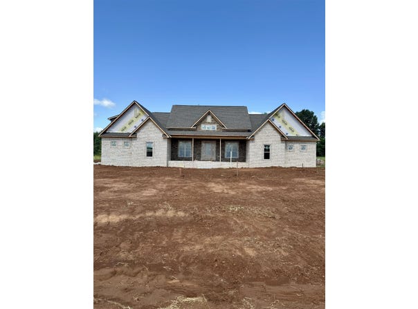 250 Randal Ln, Florence, AL 35634