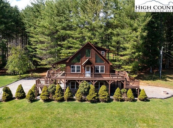 11 Lucky Lakes Drive, Grassy Creek, NC 28631