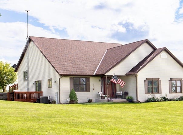 N5080 Hyland Circle, Monticello, WI 53570
