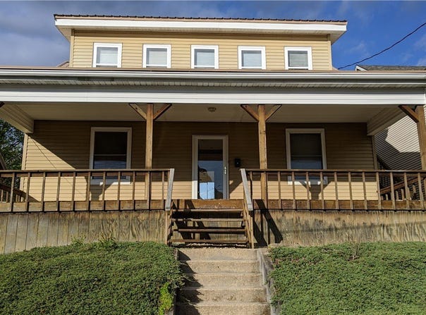 613 Third Street, City of But NE, PA 16001