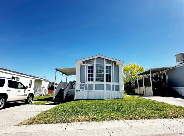 3745 S DEER VALLEY Dr W, Magna, UT 84044