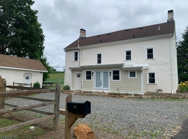 200 Maple Ln, Lebanon Twp., NJ 07830