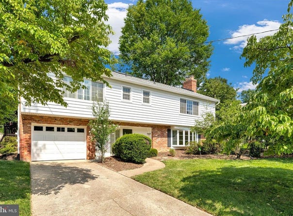 6212 LOCH RAVEN DR, MCLEAN, VA 22101