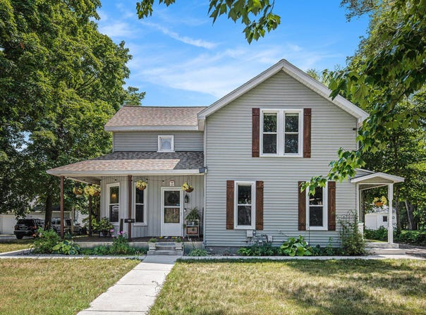 509 W Superior Street, Wayland, MI 49348