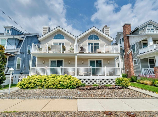 2552 Asbury Ave, Ocean City, NJ 08226
