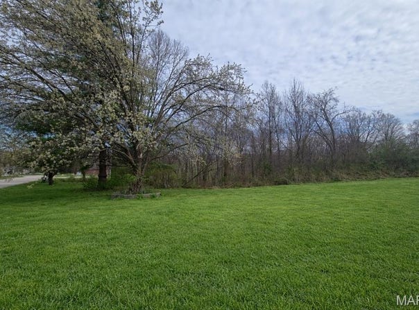 2114 Bainbridge Road, Jackson, MO 63755