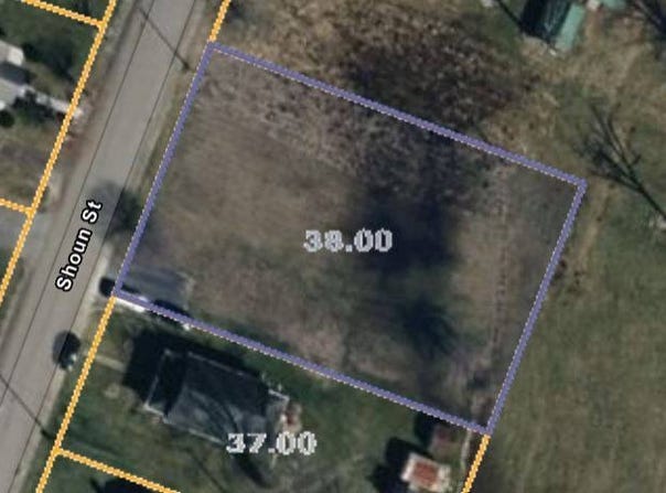 105 Shoun St, Mountain City, TN 37683