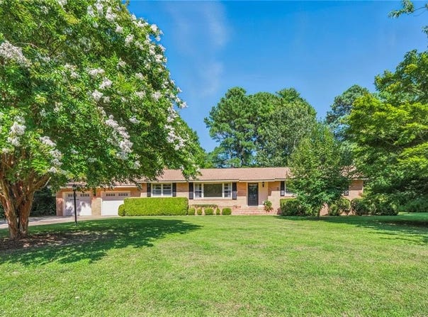 1412 Cooper Circle, Virginia Beach, VA 23454