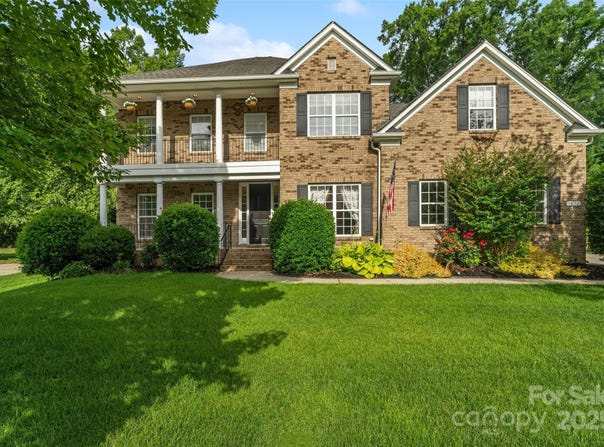1812 Mill Chase Lane, Waxhaw, NC 28173