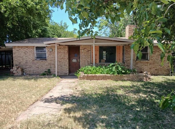2010 Nowlin Road, Coleman, TX 76834