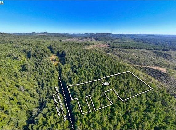 GRAND Ave, Florence, OR 97439