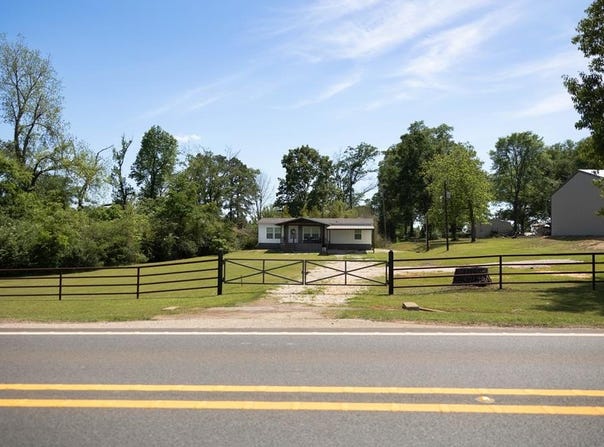 385 Hwy 21 West, San Augustine, TX 75972